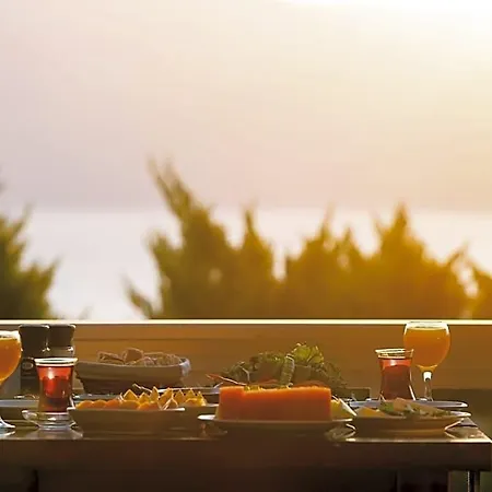 Kuluhana & Hotell Kalkan