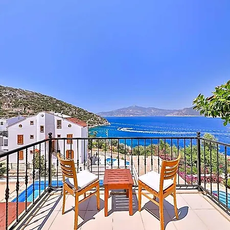 Kuluhana & 3* Kalkan